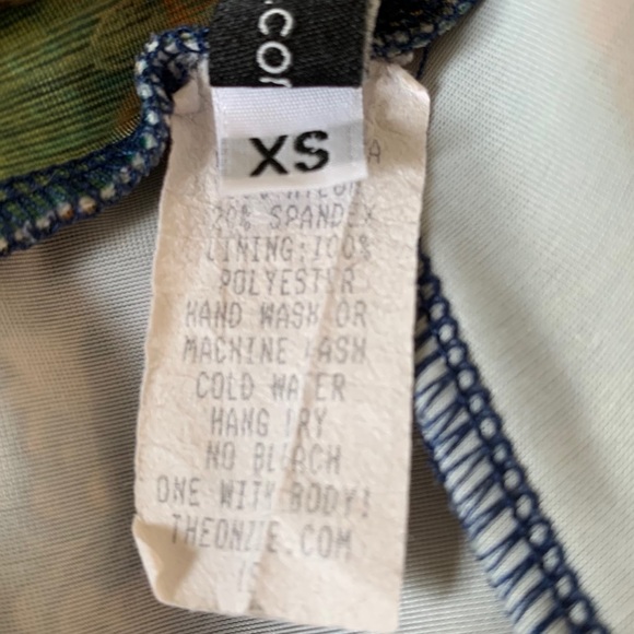 🦚SALE* Onzie Peacock Leggings - Picture 8 of 9